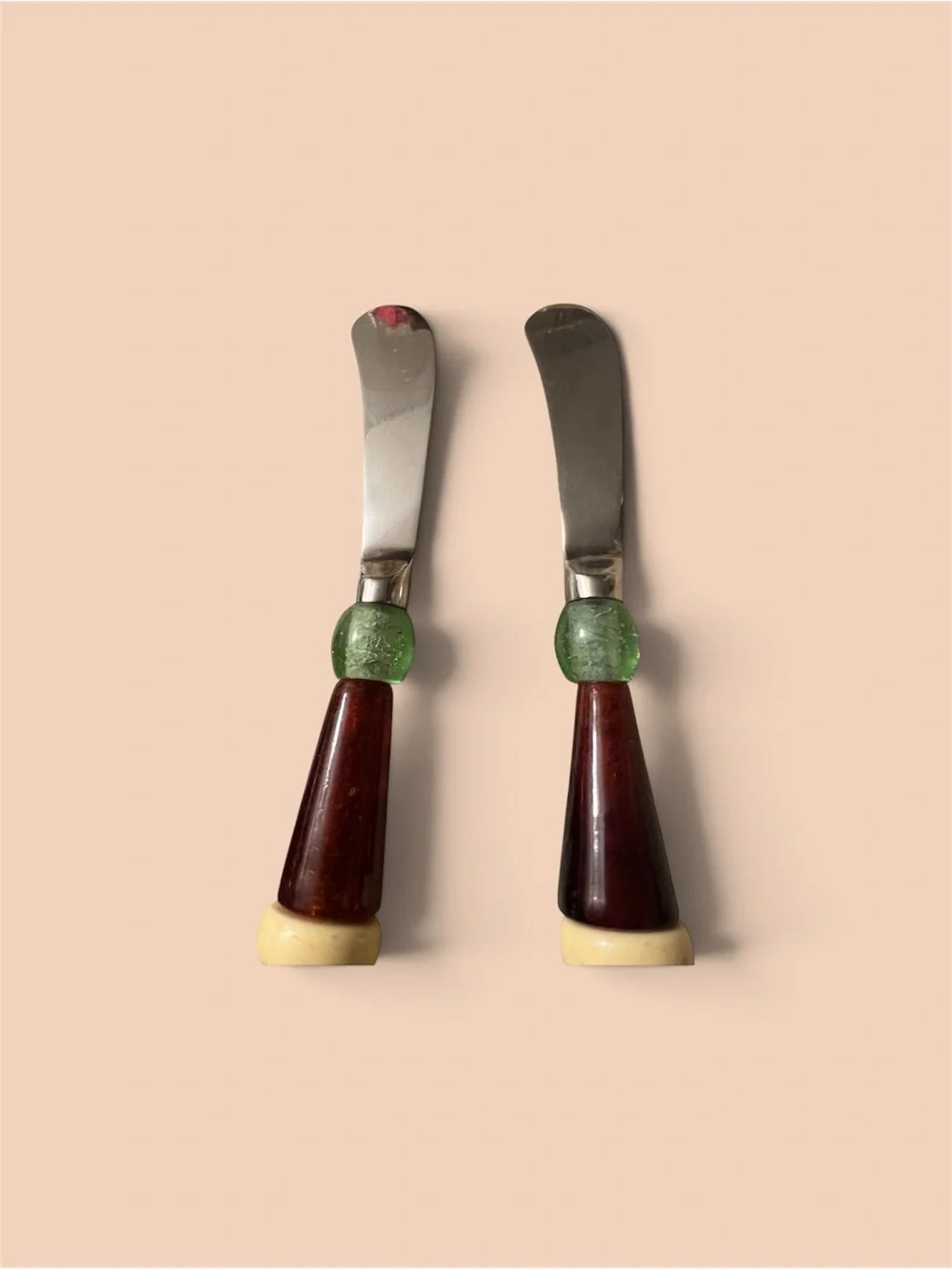 Lenox Green and Burgundy Glass-Handled Spreaders - Set of 4